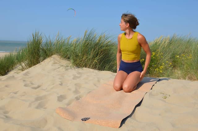 PIERRE Cork Yoga Mat Beach Practice