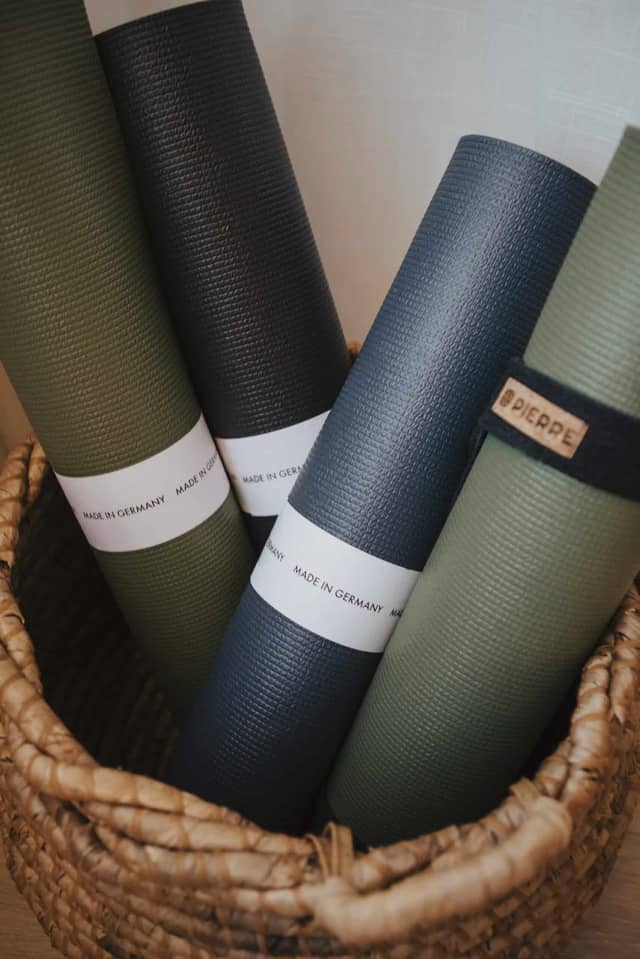 PIERRE Rolled Yoga Mats in Basket