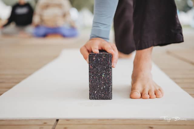 Festival Dome Hand Block Bare Feet