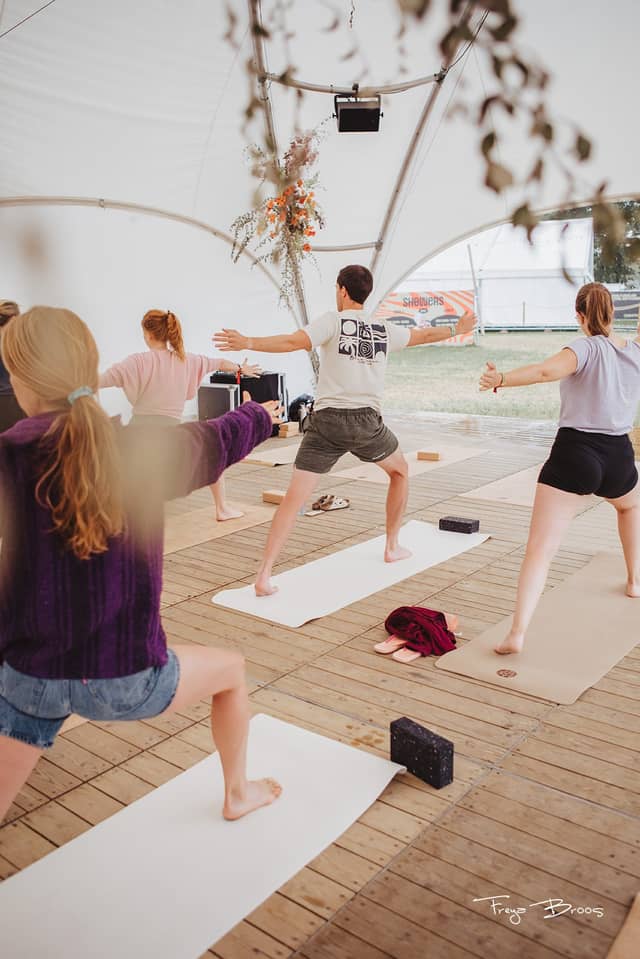 Festival Dome Class Standing Stretch